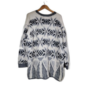 DKNY Handknit Alpaca Men's Sweater - Medium